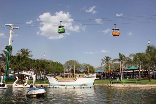 Парк аттракционов