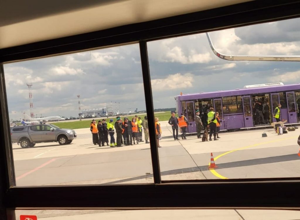 Самолет в Минске