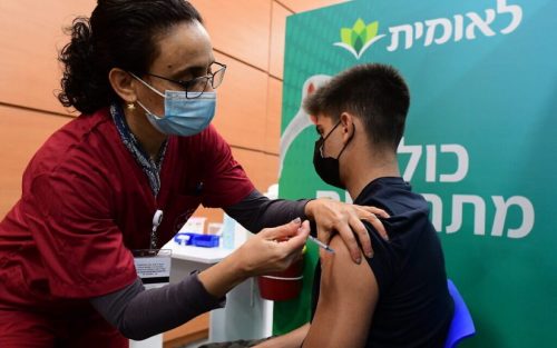 вакцинация детей в Израиле