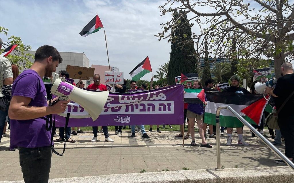 палестинские флаги в Израиле
